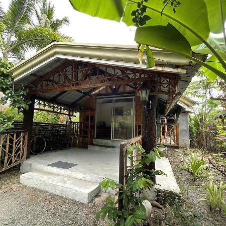 The Jungle Hut Bed & Breakfast Baler Exterior photo